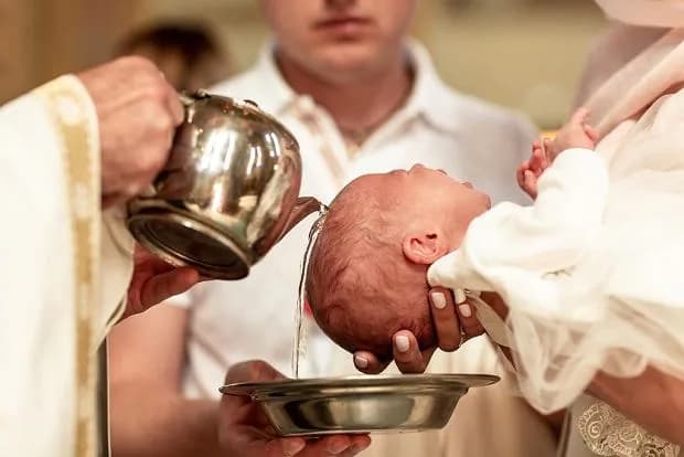 Czy można być chrzestnym bez bierzmowania? Oto, co musisz wiedzieć