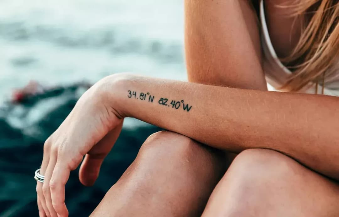 Czy zrobienie tatuażu to grzech? Odkryj moralne dylematy w katolicyzmie