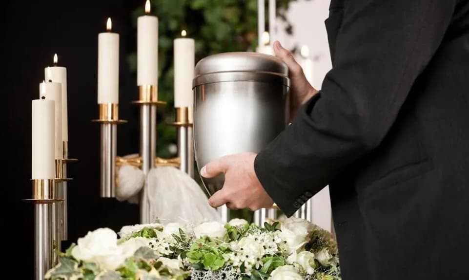 Czy dusza czuje kremacje? Prawda o bólu i doznaniach po śmierci