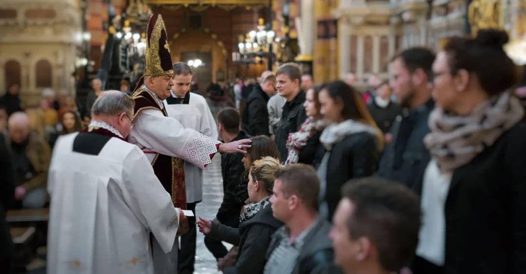 Jak przebiega bierzmowanie dla dorosłych - co musisz wiedzieć, aby się przygotować