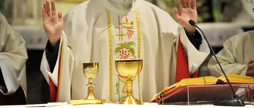 Jak zamówić mszę przez internet bez zbędnych formalności?