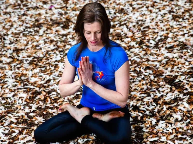 Czym jest joga dla katolika i jak praktykować ją zgodnie z wiarą