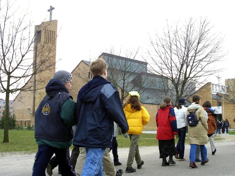 Czy rekolekcje są obowiązkowe? Poznaj swoje prawa jako ucznia